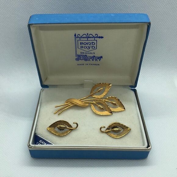 💛 Gold Filled Leaf Brooch & Earring Set - Picture 1 of 3